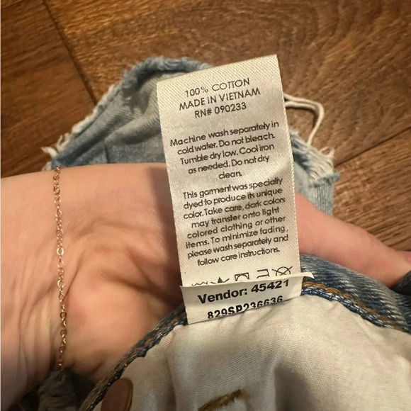 PacSun Vintage High Rise Emma Denim Shorts medium blue distressed size 27 NWT - Picture 8 of 13